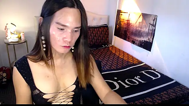 NinaDOM4CUM 在線直播表演