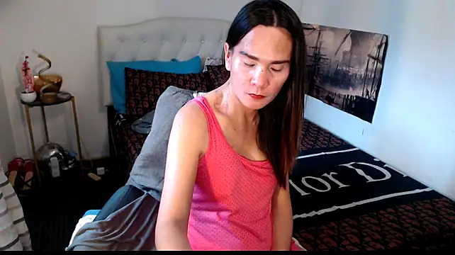 NinaDOM4CUM Show Webcam