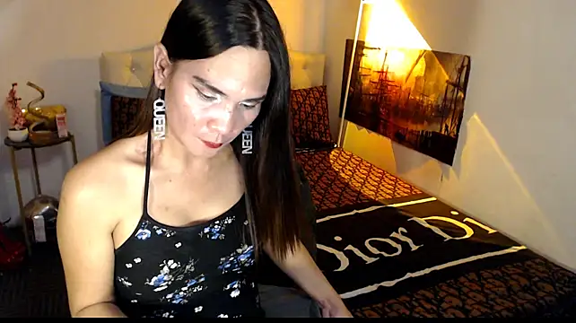 NinaDOM4CUM Show in webcam