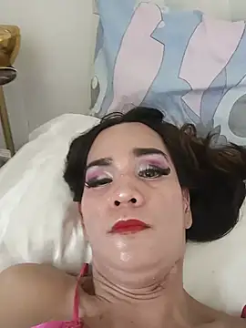Show de NinaDOM4CUM na webcam