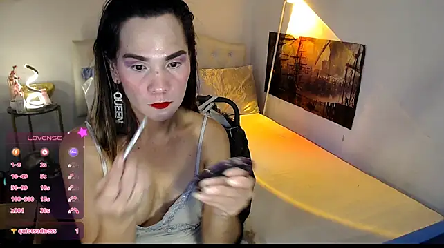 NinaDOM4CUM's Webcam Show