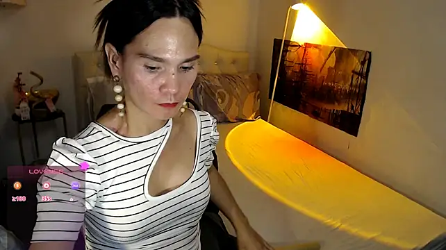 NinaDOM4CUM Adlı Modelin Web Kamerası Şovu