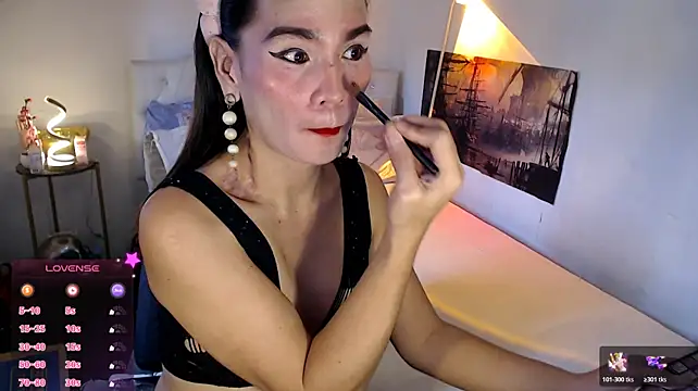 Show de NinaDOM4CUM na webcam