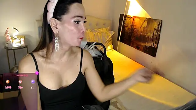 NinaDOM4CUM – Kamerová šou