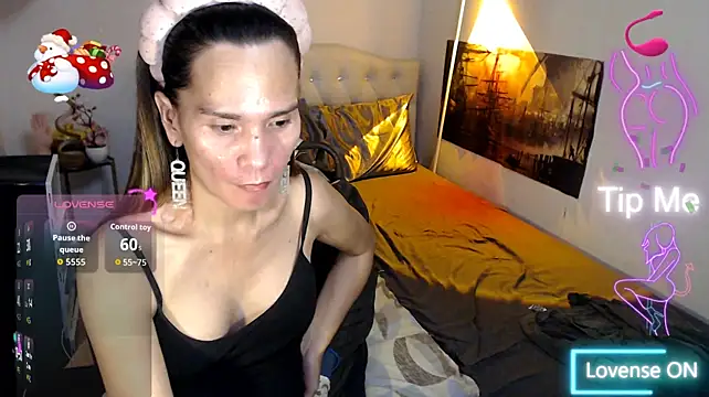 Pokazy przed kamerką – NinaDOM4CUM