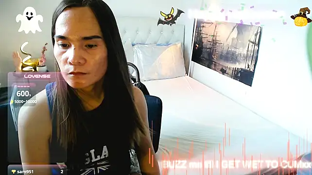 Pokazy przed kamerką – NinaDOM4CUM