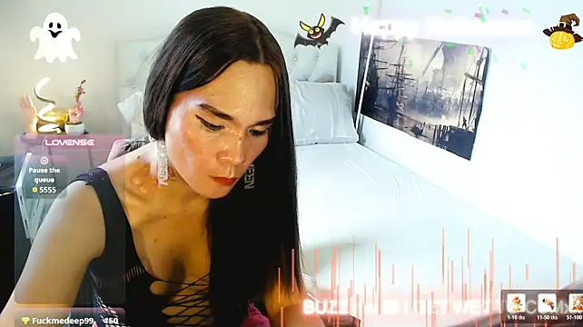 NinaDOM4CUMn Webbikameraesitys