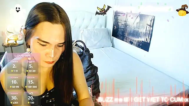 Show modela NinaDOM4CUM na web-kameri