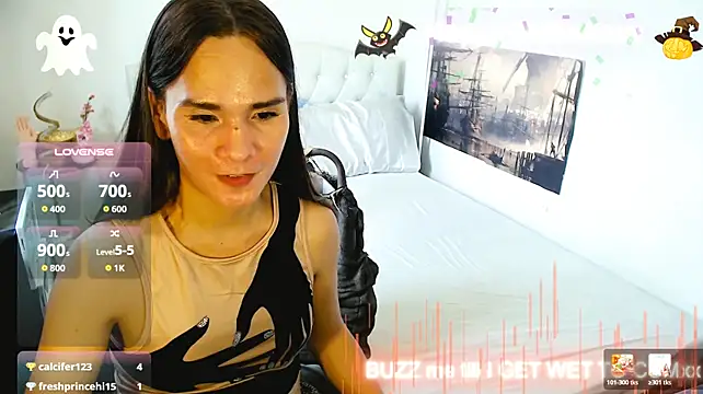 NinaDOM4CUMn Webbikameraesitys