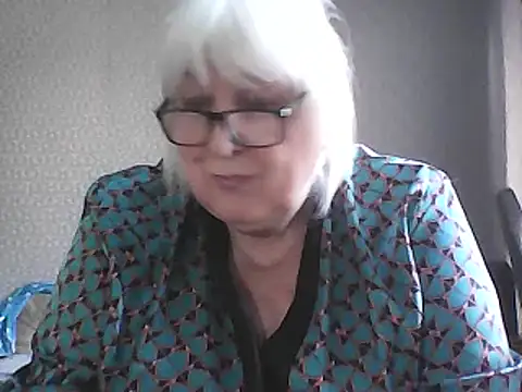 غرفة دردشة Alexia64231 المباشرة