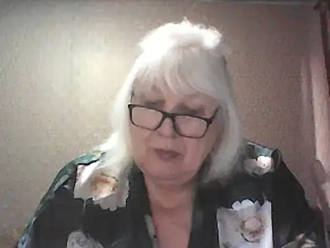 ห้องแชทสดของ Alexia64231