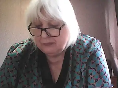 Alexia64231: δωμάτιο απευθείας συνομιλίας