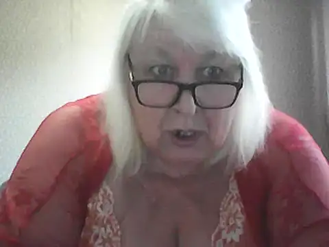 Alexia64231's Webcam Show