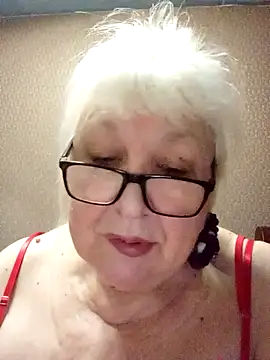 Alexia64231 Show in webcam