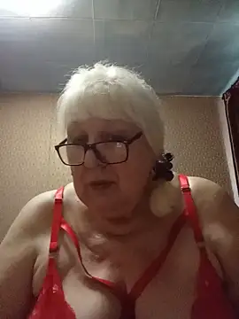 Alexia64231's Webcam Show