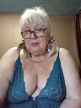 Alexia64231: διαδικτυακό σόου στην κάμερα