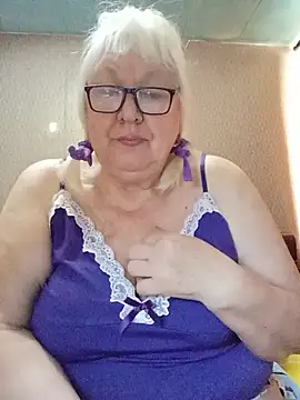 Alexia64231 Show in webcam