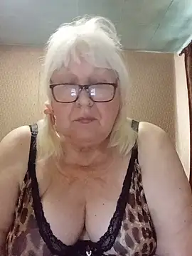 Alexia64231's Webcam Show