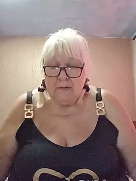 Alexia64231 Adlı Modelin Web Kamerası Şovu