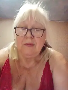 Alexia64231's Webcam Show