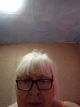 Živá chatovací místnost Alexia64231