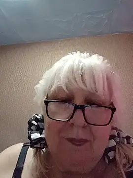 Alexia64231 élő chatszobája