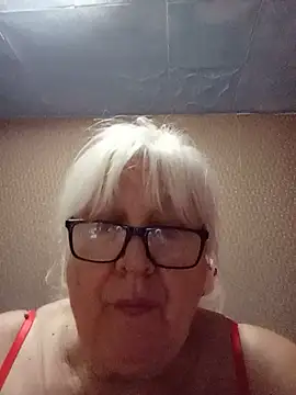 Alexia64231's Webcam Show