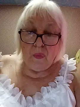 Alexia64231 Show in webcam