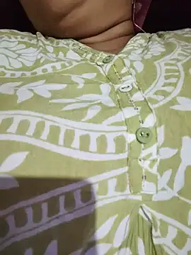 Bong_Puspa ওয়েবক্যাম শো