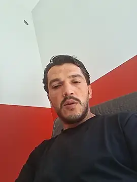 bisexsualman Adlı Modelin Web Kamerası Şovu