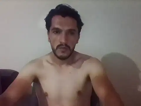 bisexsualman Adlı Modelin Web Kamerası Şovu