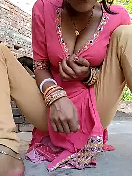 Pertunjukan Kamera Web Its_Sia