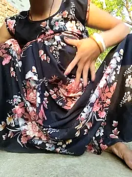 Pertunjukan Kamera Web Its_Sia