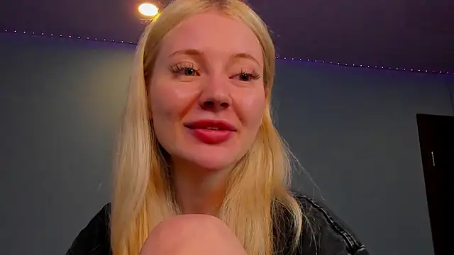 Chat XXX en directo de Lillie_Berry
