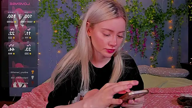 Lillie_Berry's Live XXX Chat