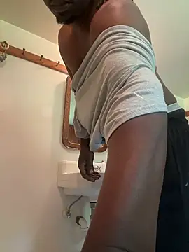 jrnice8tsix Show Webcam