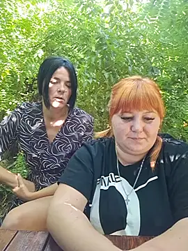 Show modela Buns2026 na web-kameri