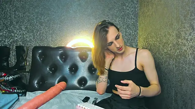 Anjela_Botton Webcam Show
