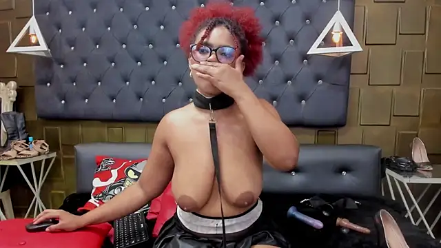 AlliceJelany's Live XXX Chat