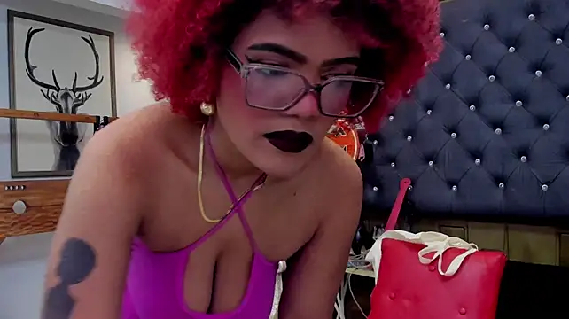 AlliceJelany Show in webcam