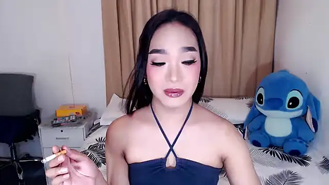 AsianHugeWildSaussage Pertunjukan Webcam