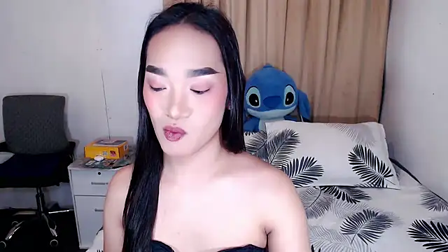 Show de AsianHugeWildSaussage na webcam