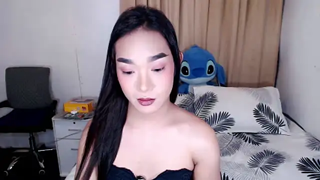 AsianHugeWildSaussage Webcam show