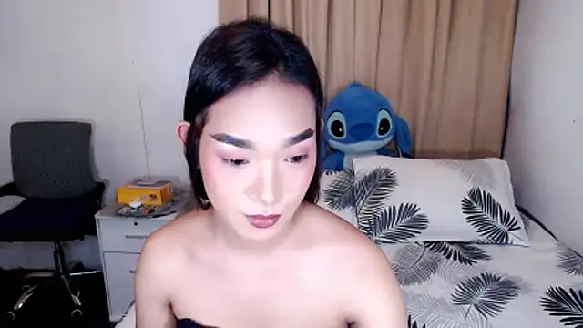 AsianHugeWildSaussage Pertunjukan Webcam