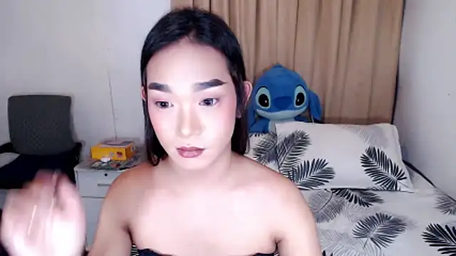AsianHugeWildSaussage 웹캠 쇼