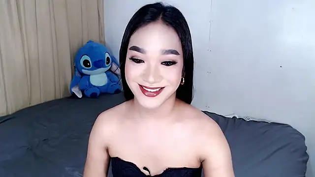 AsianHugeWildSaussage Webcam-Show
