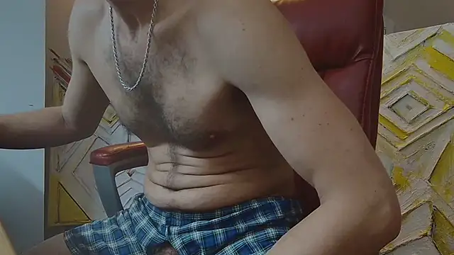 TwistedStallion69: διαδικτυακό σόου στην κάμερα