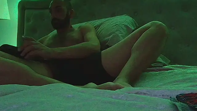 TwistedStallion69 webkamerás műsora