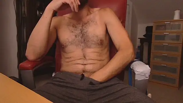 Pokazy przed kamerką – TwistedStallion69