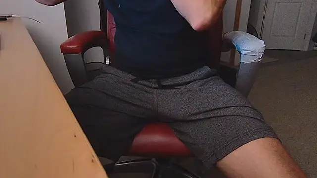 TwistedStallion69 webkamerás műsora